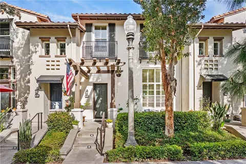 171 Stepping Stone, Irvine, CA 92603