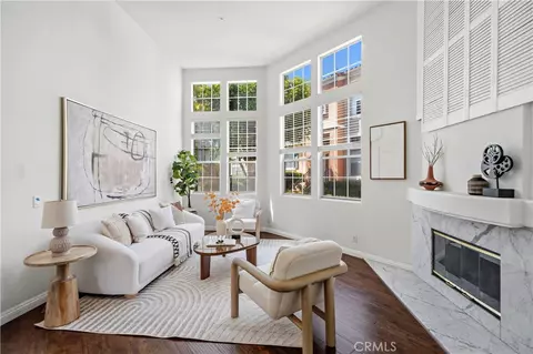 8 Cuzzano Aisle, Irvine, CA 92606