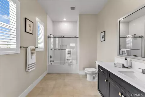 Bath - 114 Crossover, Irvine, CA 92618 photo 4 of 4