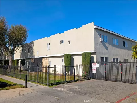1221 W W Brk, Santa Ana, CA 92703