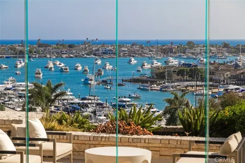 1535 Dolphin Ter, Corona Del Mar, CA 92625