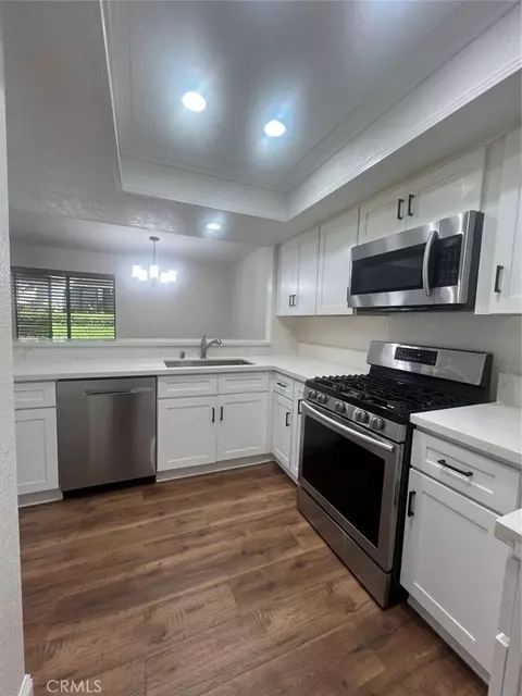Kitchen - 25614 Mont Pointe #3D, Lake Forest, CA 92630 photo 1 of 2