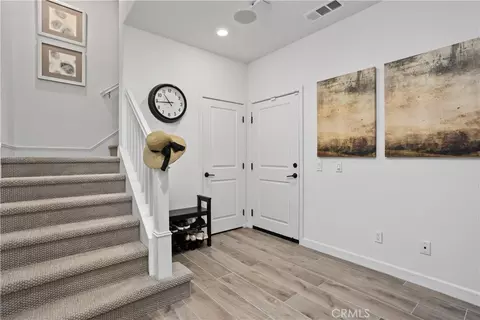 Entry Way - 4366 Pacifica Way #7, Oceanside, CA 92056 photo 2 of 6