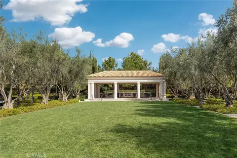Exterior - 716 Spring Gdn, Irvine, CA 92618 photo 6 of 10