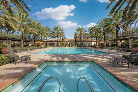 Exterior - 716 Spring Gdn, Irvine, CA 92618 photo 9 of 10
