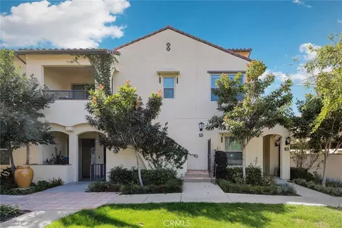 716 Spring Gdn, Irvine, CA 92618