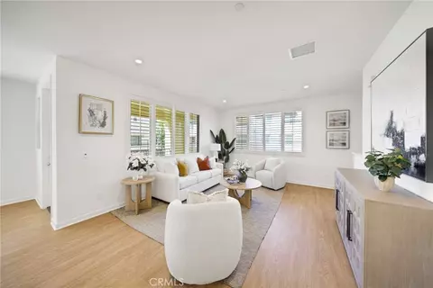 Living - 716 Spring Gdn, Irvine, CA 92618 photo 1 of 3
