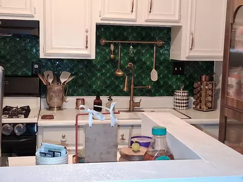 18778 Valencia, Hesperia, CA 92345 photo 22