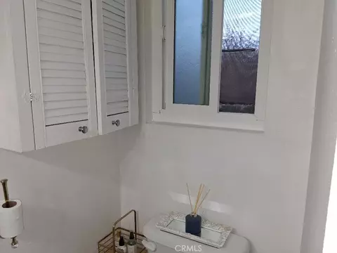 Bath - 18778 Valencia, Hesperia, CA 92345 photo 1 of 2