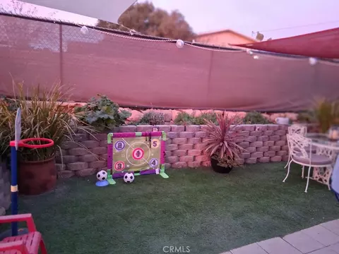 18778 Valencia, Hesperia, CA 92345 photo 49