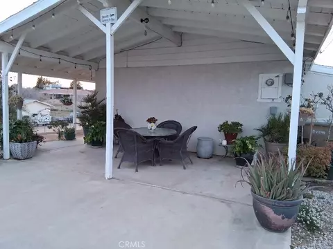 18778 Valencia, Hesperia, CA 92345 photo 8