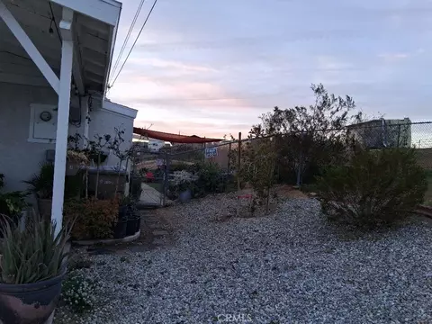 Exterior - 18778 Valencia, Hesperia, CA 92345 photo 11 of 29