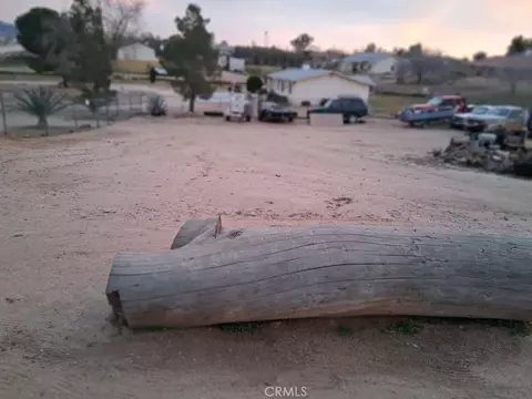 Exterior - 18778 Valencia, Hesperia, CA 92345 photo 21 of 29