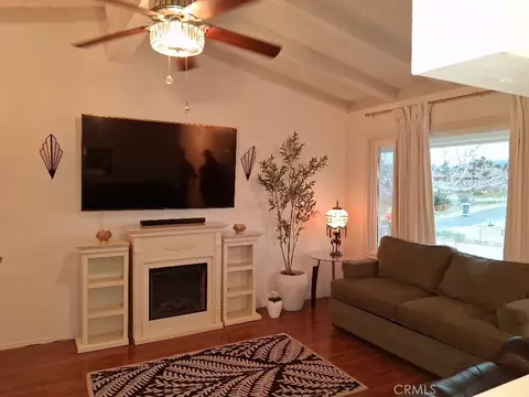 Living - 18778 Valencia, Hesperia, CA 92345 photo 4 of 4