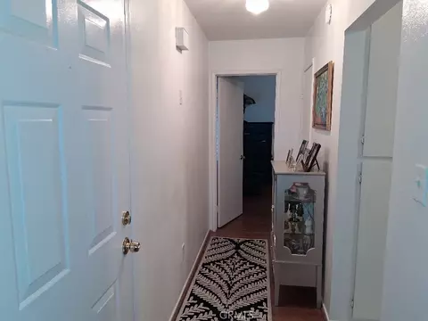 Entry Way - 18778 Valencia, Hesperia, CA 92345 photo 1 of 3