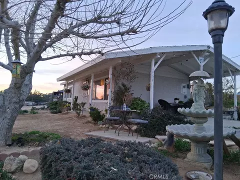 Exterior - 18778 Valencia, Hesperia, CA 92345 photo 3 of 29