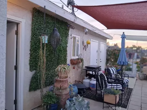 18778 Valencia, Hesperia, CA 92345 photo 38