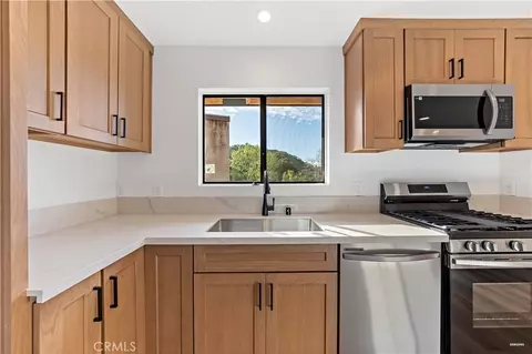 5036 Echo St #408, Los Angeles, CA 90042