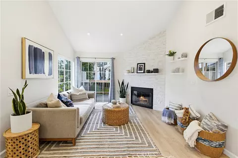 26571 Las Palmas #7, Laguna Hills, CA 92656