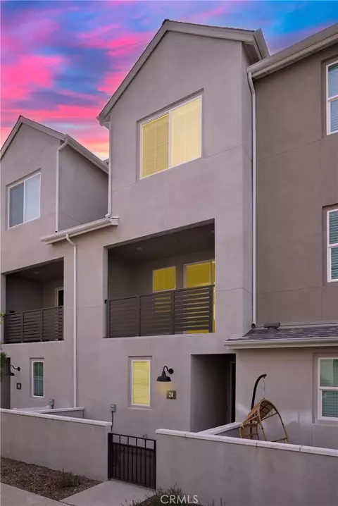 20 Wisteria St, Rancho Mission Viejo, CA 92694