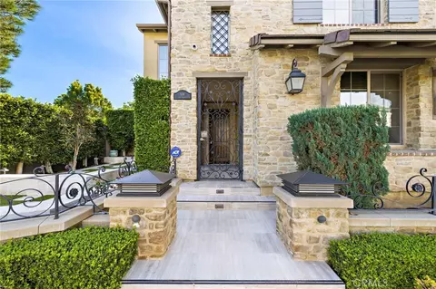 108 Grassblade, Irvine, CA 92618 photo 3