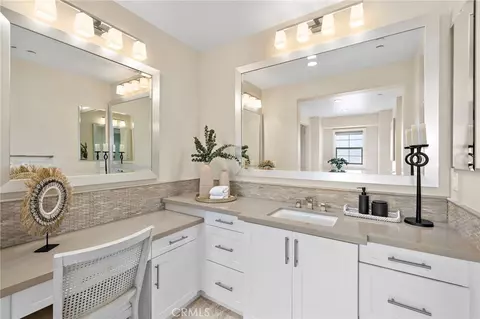 108 Grassblade, Irvine, CA 92618 photo 29