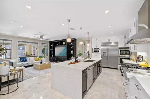 108 Grassblade, Irvine, CA 92618 photo 10