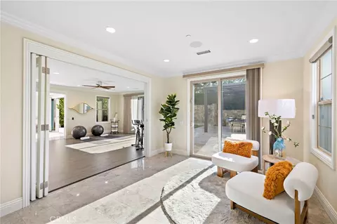 108 Grassblade, Irvine, CA 92618 photo 17