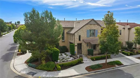 108 Grassblade, Irvine, CA 92618 photo 2