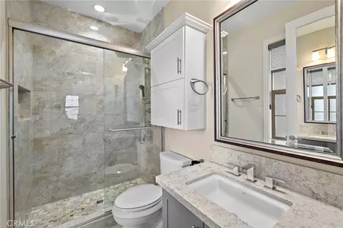 108 Grassblade, Irvine, CA 92618 photo 32