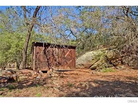 Exterior - 1239 Rainbow Valley Blvd, Fallbrook, CA 92028 photo 7 of 9