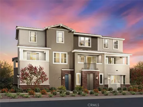 401 Lotus Dr, San Marcos, CA 92069