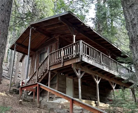 7771 White Chief Mountain Rd, Fish Camp, CA 93623