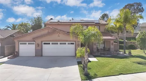 25587 Mountain Glen Cir, Menifee, CA 92585