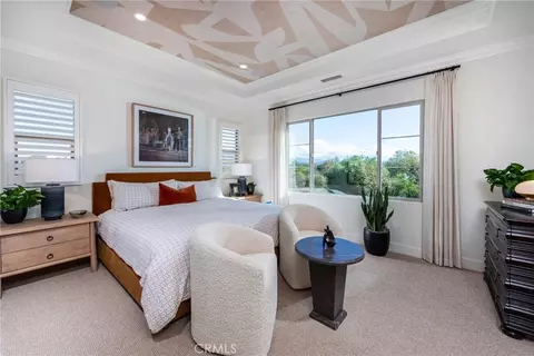 265 Raffini, Irvine, CA 92618 photo 4