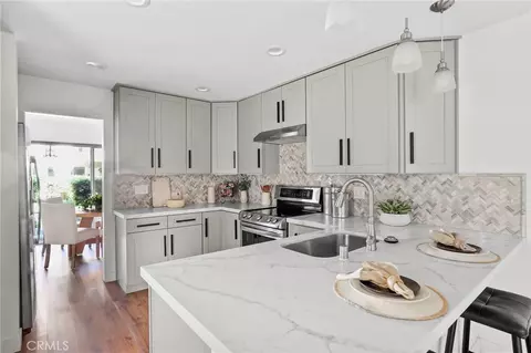 3058 Club House Rd, Costa Mesa, CA 92626