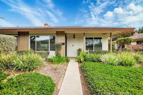 13902 Yorba #14C, Tustin, CA 92780