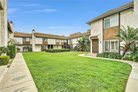 Exterior - 855 N Lemon St #6, Orange, CA 92867 photo 5 of 5