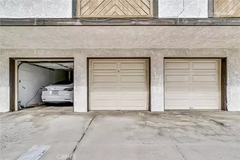 Exterior - 855 N Lemon St #6, Orange, CA 92867 photo 3 of 5