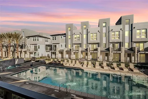 1415 W Cara Dr, Anaheim, CA 92805
