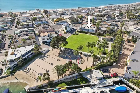4404 Channel Pl, Newport Beach, CA 92663