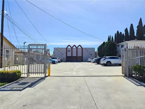 9116 Palm St, Bellflower, CA 90706