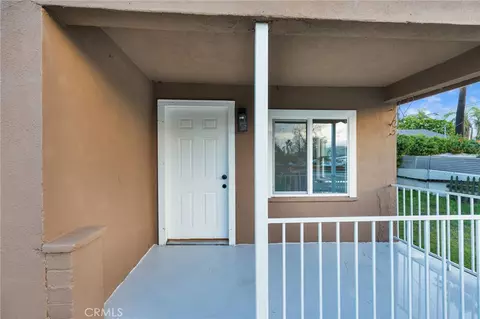 Exterior - 659 S 7th St, Colton, CA 92324 photo 2 of 3
