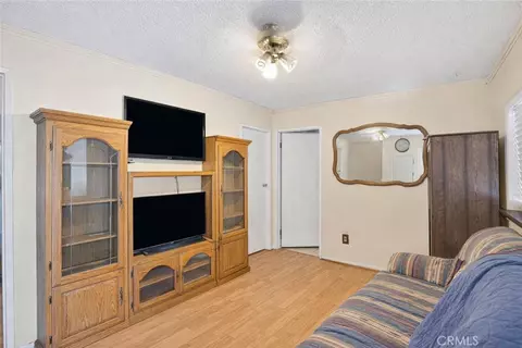 Living - 659 S 7th St, Colton, CA 92324 photo 2 of 2
