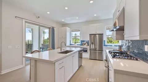 925 Walnut Ter, Montebello, CA 90640