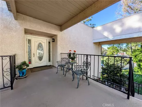 5499 Paseo Del Lago W #3C, Laguna Woods, CA 92637