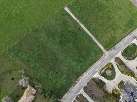 125 High Sierra, Exeter, CA 93221 photo 4