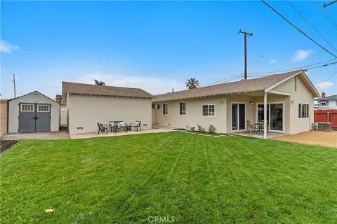 Exterior - 1131 E St James, Orange, CA 92865 photo 8 of 11