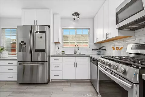 Kitchen - 1131 E St James, Orange, CA 92865 photo 3 of 3