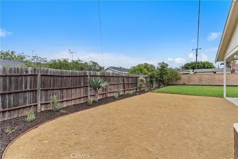 Exterior - 1131 E St James, Orange, CA 92865 photo 5 of 11